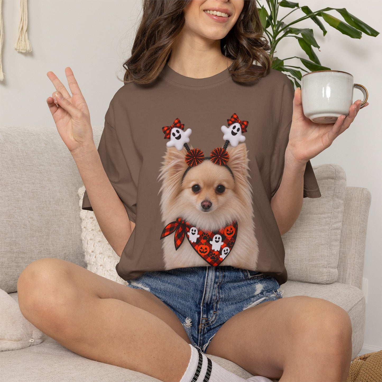 Tan/White Pomeranian Halloween