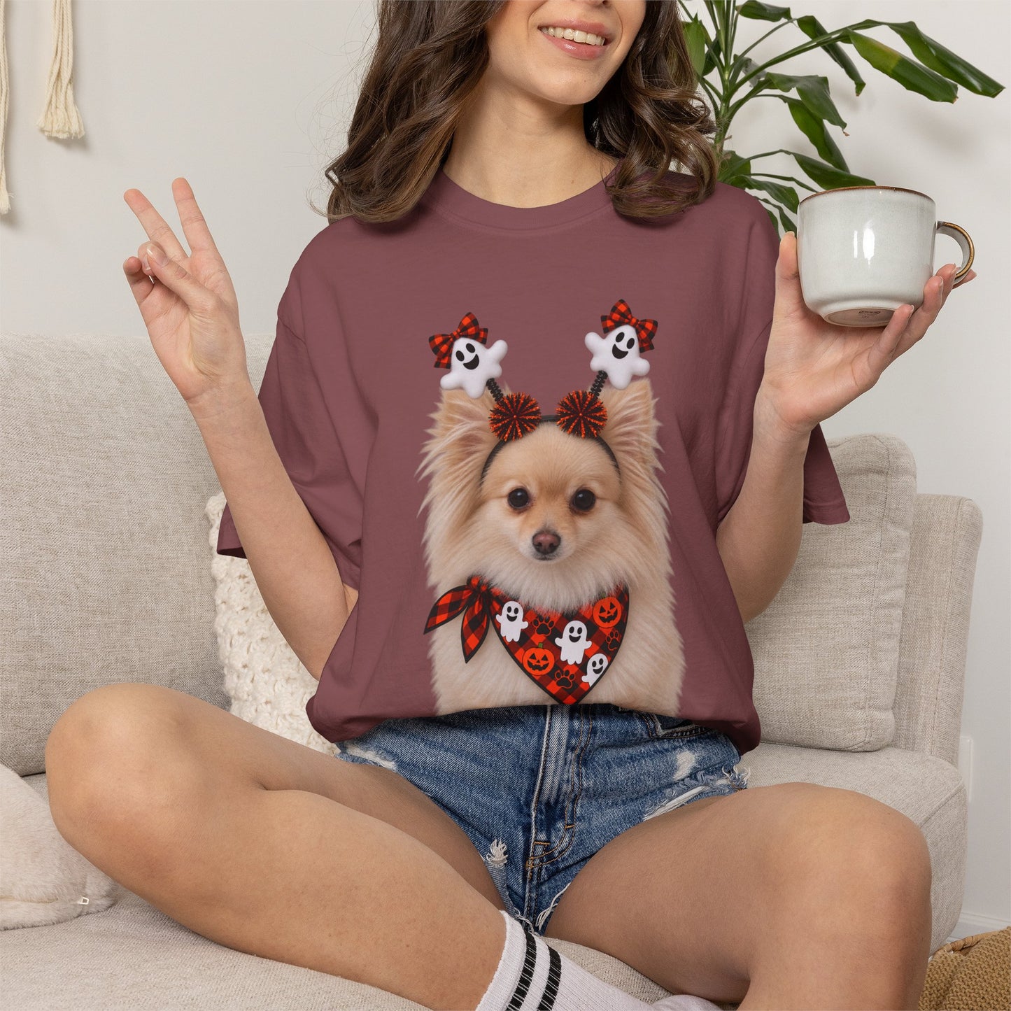 Tan/White Pomeranian Halloween